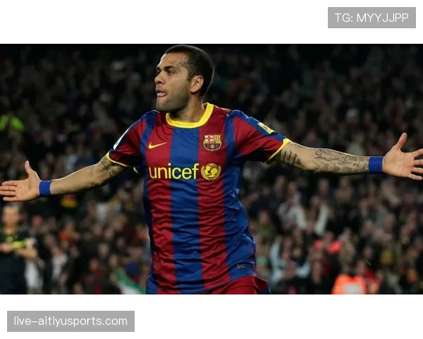 梅西状态稳定性与下滑节点解析：如何客观判断其状态曲线？