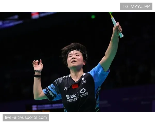 何冰娇家里到底是开银行的吧，这日常奢侈成那样真是……